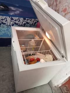 Waves single door deep freezer in good condition. 03185651253my watsapp