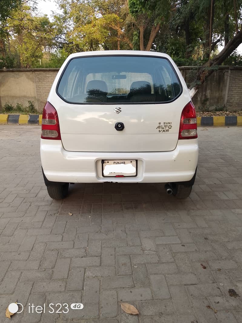 Suzuki Alto 2010 10