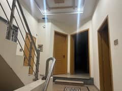iqbal town rahwali 7 marla upper portion for rent