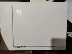 MacBook Air M4