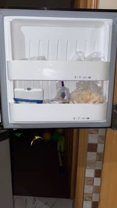 Orient refrigerator ICE Series 330 Litres capacity