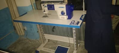 Sewing machine in new condition