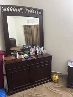Wood king bed complate set dressing table