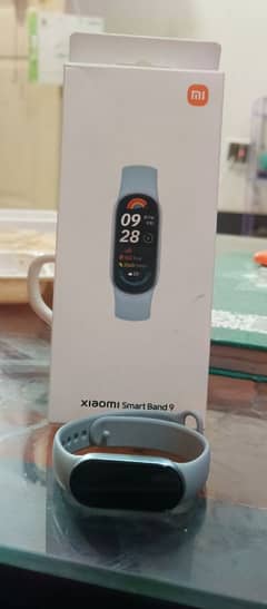 xioami mi band 9 like new few days use