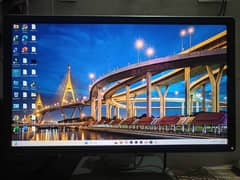 4k Dell monitor 24"