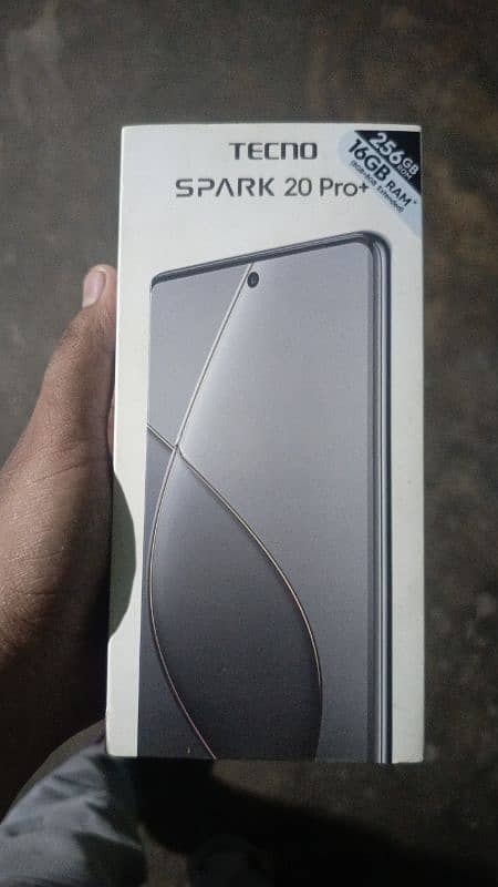 Tecno spark 20 pro plus+ 16/256 with box dual sim exchange possible 0