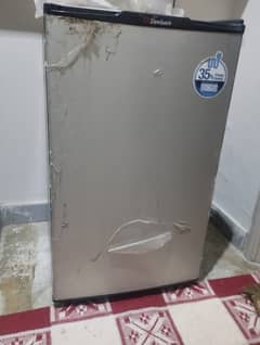 Dawalance Room Fridge like brand New for sale