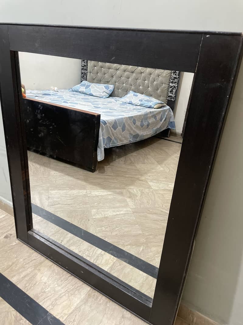 Bed set with side tables 2
