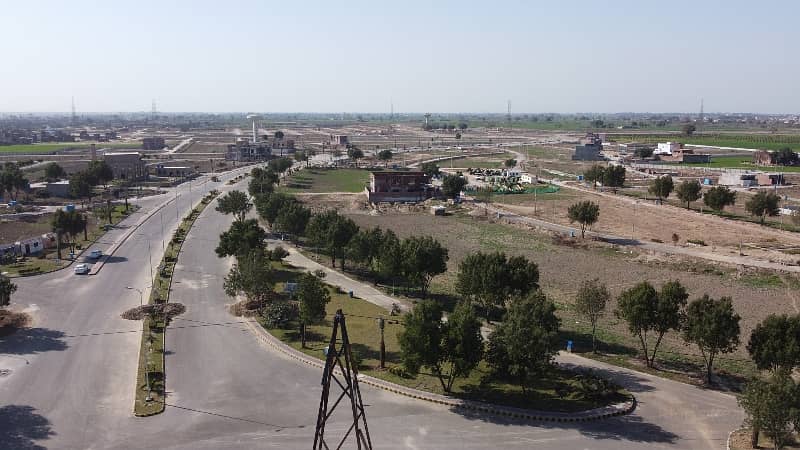 Prime Location In Fazaia Housing Scheme - Thunder Block Of Gujranwala, A 5 Marla Residential Plot Is Available 0