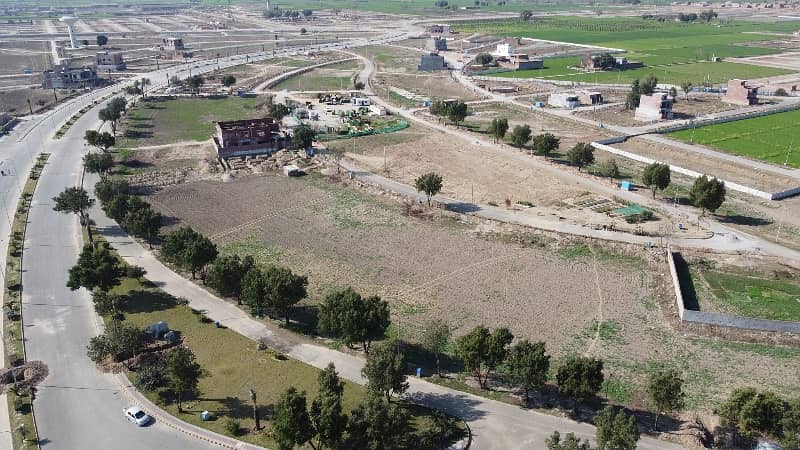Prime Location In Fazaia Housing Scheme - Thunder Block Of Gujranwala, A 5 Marla Residential Plot Is Available 2