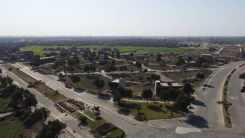 Ideal Prime Location Residential Plot In Gujranwala Available For Rs. 4800000 2