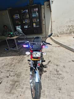 Honda Cg 125 genuine a little used bike