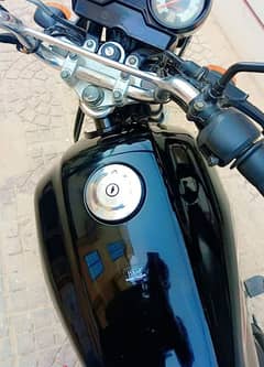 yamahav ybz125