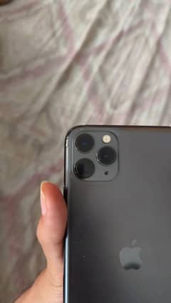 iphone 11 pro Max 256 gb dual PTA