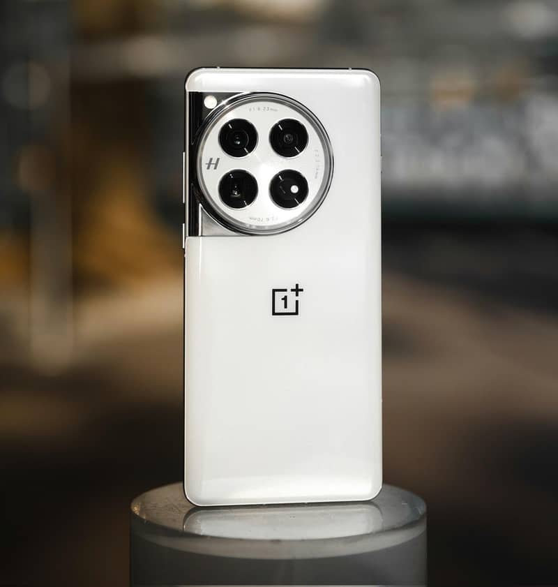 one plus 12 just box open 10/10 brand new unused condition 16GB/512GB 0