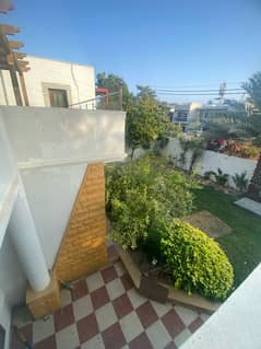 Defence 600 Yards Two Units Bungalow For Rent line water