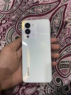 Infinix note 12 8/128gb