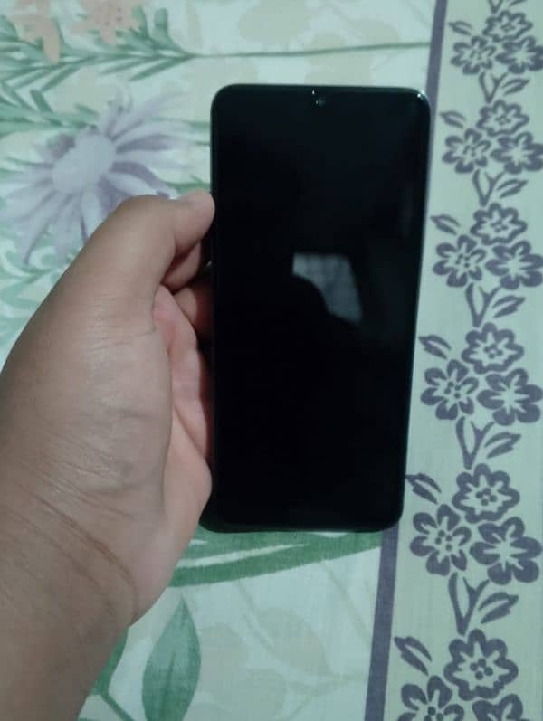 Tecno Spark 10C with original charger box excellent condition 5