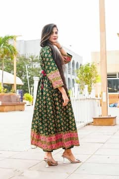 WOMEN CLOTHING BRAND FOR EID