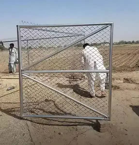 Fence Mesh Net Chainlink spot welded mesh 03007028033 11