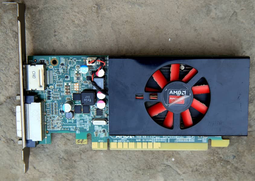 CPU intel core i5 4th generation 4570 / 3.2 ghz And HP LCD and SSD 250 2