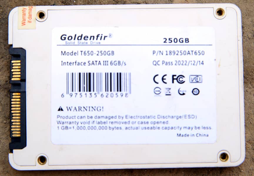 CPU intel core i5 4th generation 4570 / 3.2 ghz And HP LCD and SSD 250 5