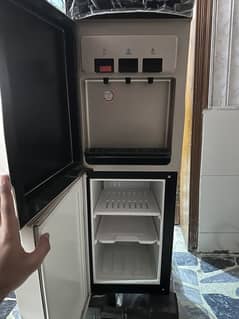 Water dispenser