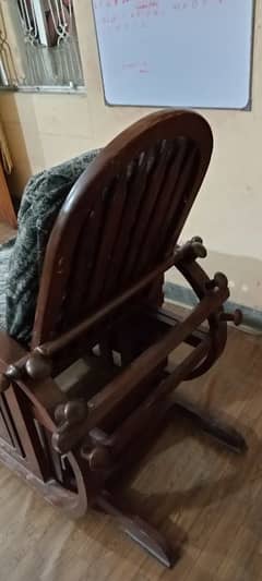 Solid Wooden Relaxing Chair