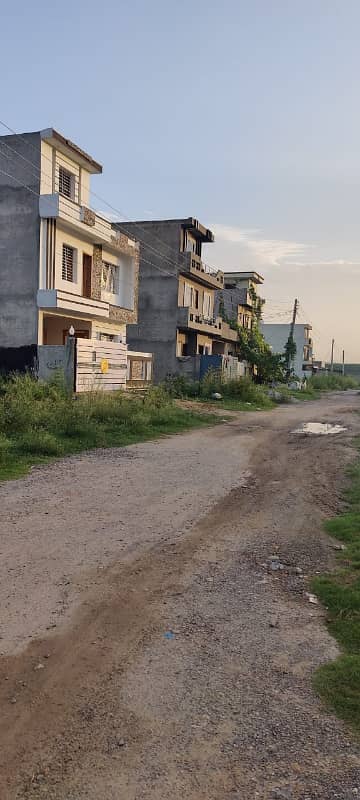 4 Marla Beautiful Level Plot Ideal Location 16