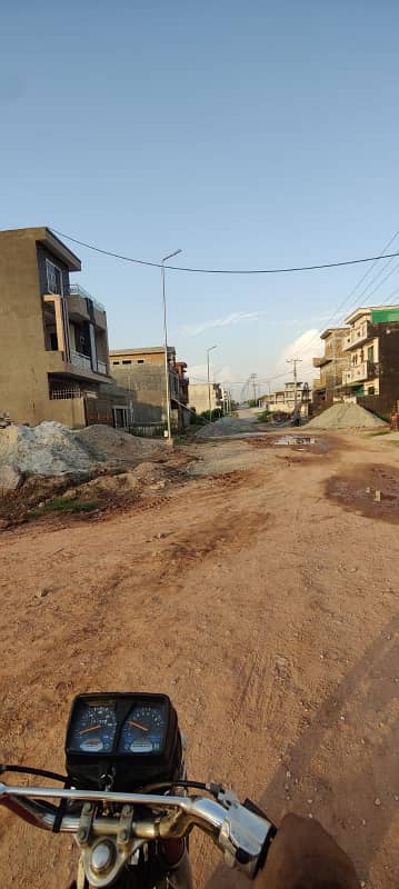 4 Marla Beautiful Level Plot Ideal Location 20