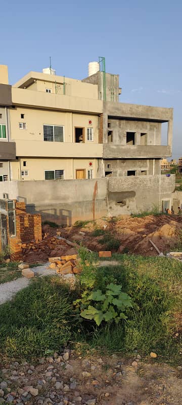 4 Marla Beautiful Level Plot Ideal Location 31