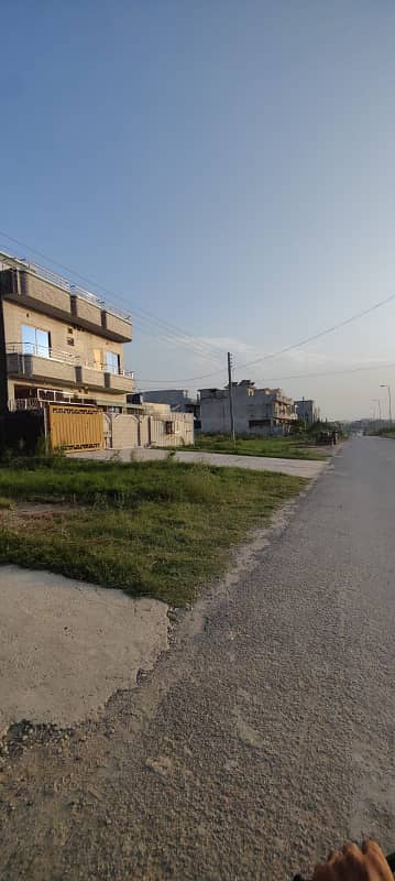 4 Marla Beautiful Level Plot Ideal Location 34