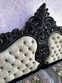 King sized bed set for sale