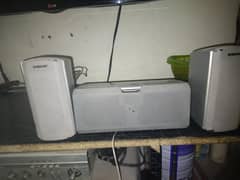 Sony santer speakers. 2 front speakers