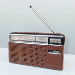 Vintage 1980s National Panasonic R-218R Radio | Made in Japan