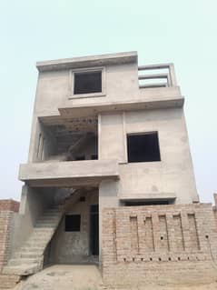 Near To Main Boulevard & Park 5 Marla Gray Structure House For Sale In Block BB Metro City Gt Road Lahore