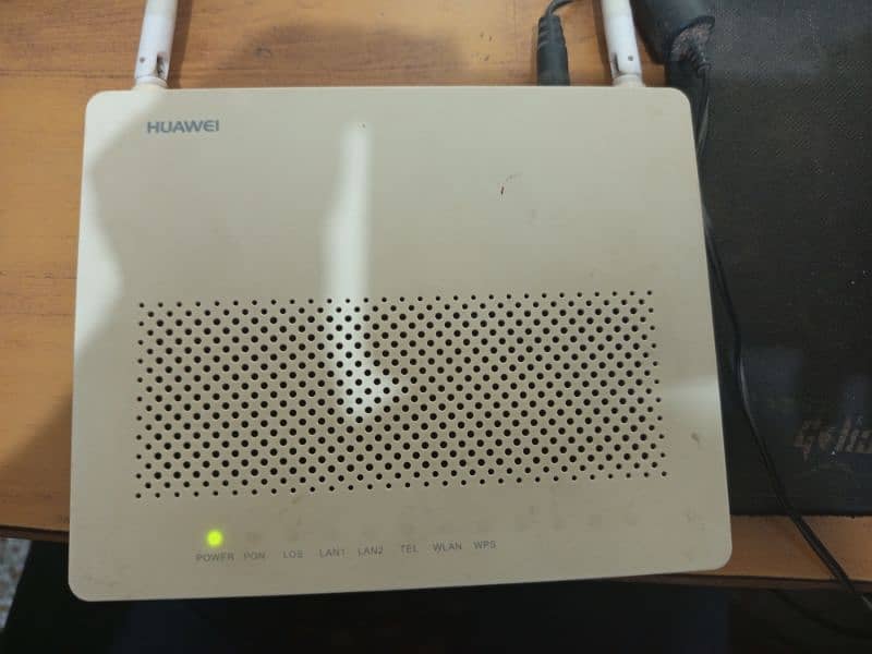 Wifii Huawei EchoLife HG8321R GPON ONU (Optical Network Unit) 0