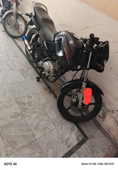 Yamaha ybr 125