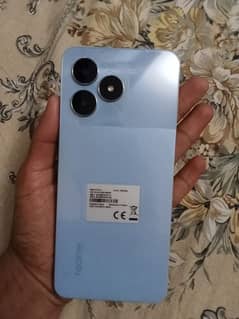Realme note 50