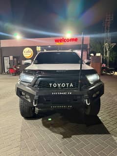 Toyota Hilux Revo V 2.8 2018
