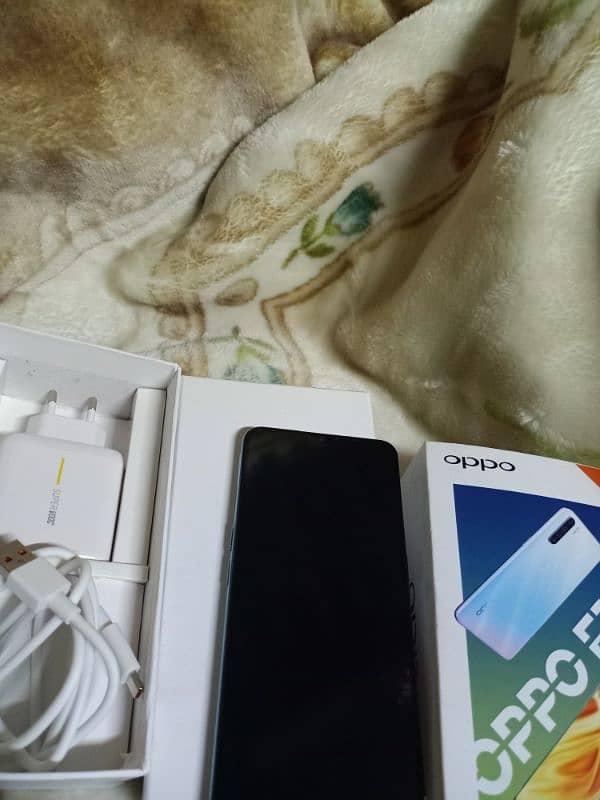 OPPO F15 8GB 128GB MEMORY ALL ACCESS WITH BOX 10/10 2