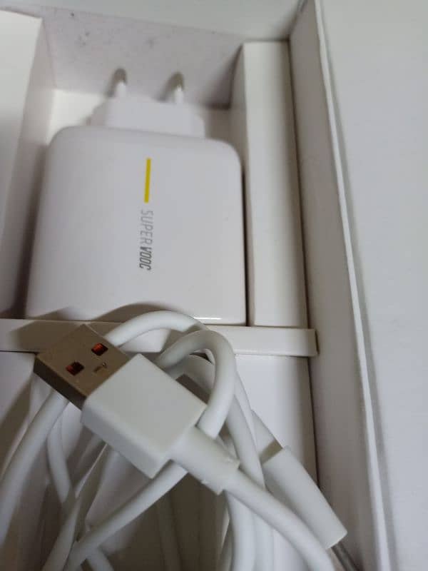 OPPO F15 8GB 128GB MEMORY ALL ACCESS WITH BOX 10/10 6