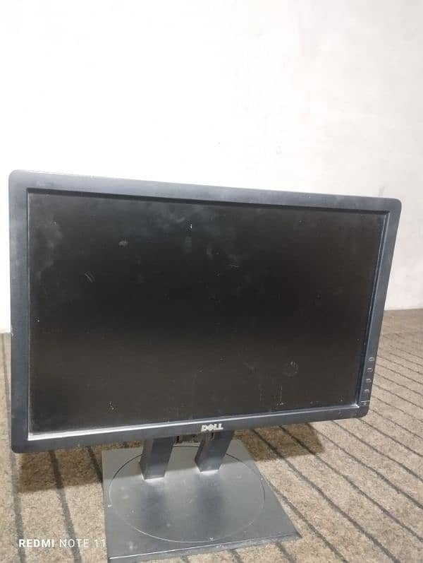 Computer LCD in good condition 0