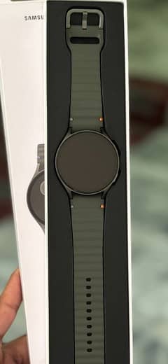 Galaxy Watch 7 / LTE Model / 44mm  / Official Samsung / Stylish Green