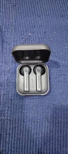 happy plug