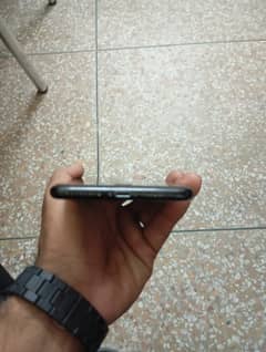 Iphone 7 plus 128 PTA
