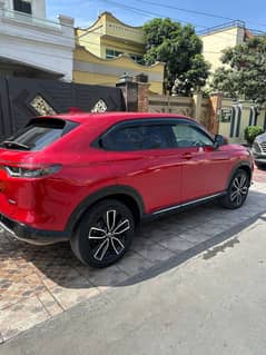 Honda vezel Z sensing