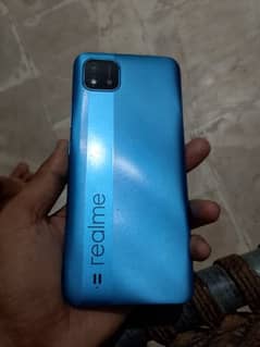 realme