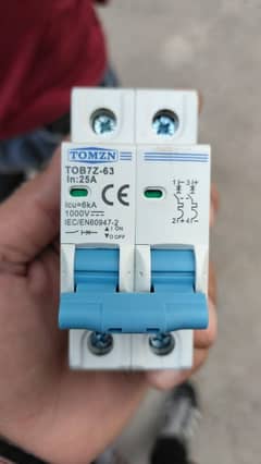 Reliable DC Protection – Power Secured with TOMZN