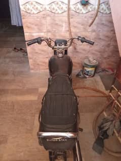 unique 2016 good condition.